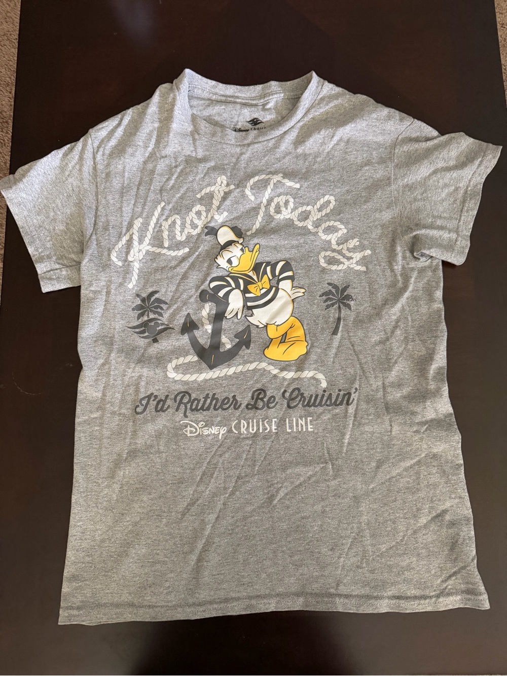 Disney Cruise Line DCL Donald Duck Knot Today Small Tshirt Gray
